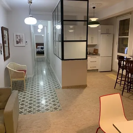 Piso Del Columpio Ii En Centro De * Lugo