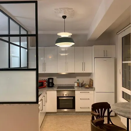 Piso Del Columpio Ii En Centro De Apartament *